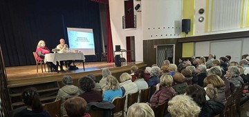 Posvet o dolgotrajni oskrbi.