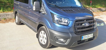 Ford Transit Furgon.